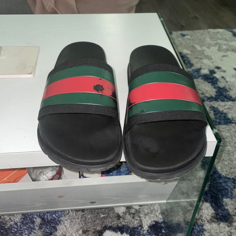 Gucci slides
